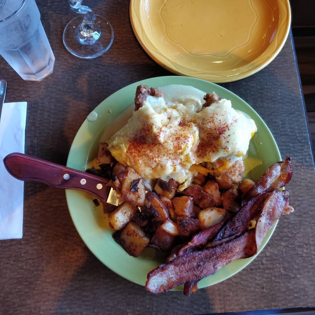 Hashes & Brews | restaurant | 811 Cherry Ave, San Bruno, CA 94066, USA | 6509523189 OR +1 650-952-3189