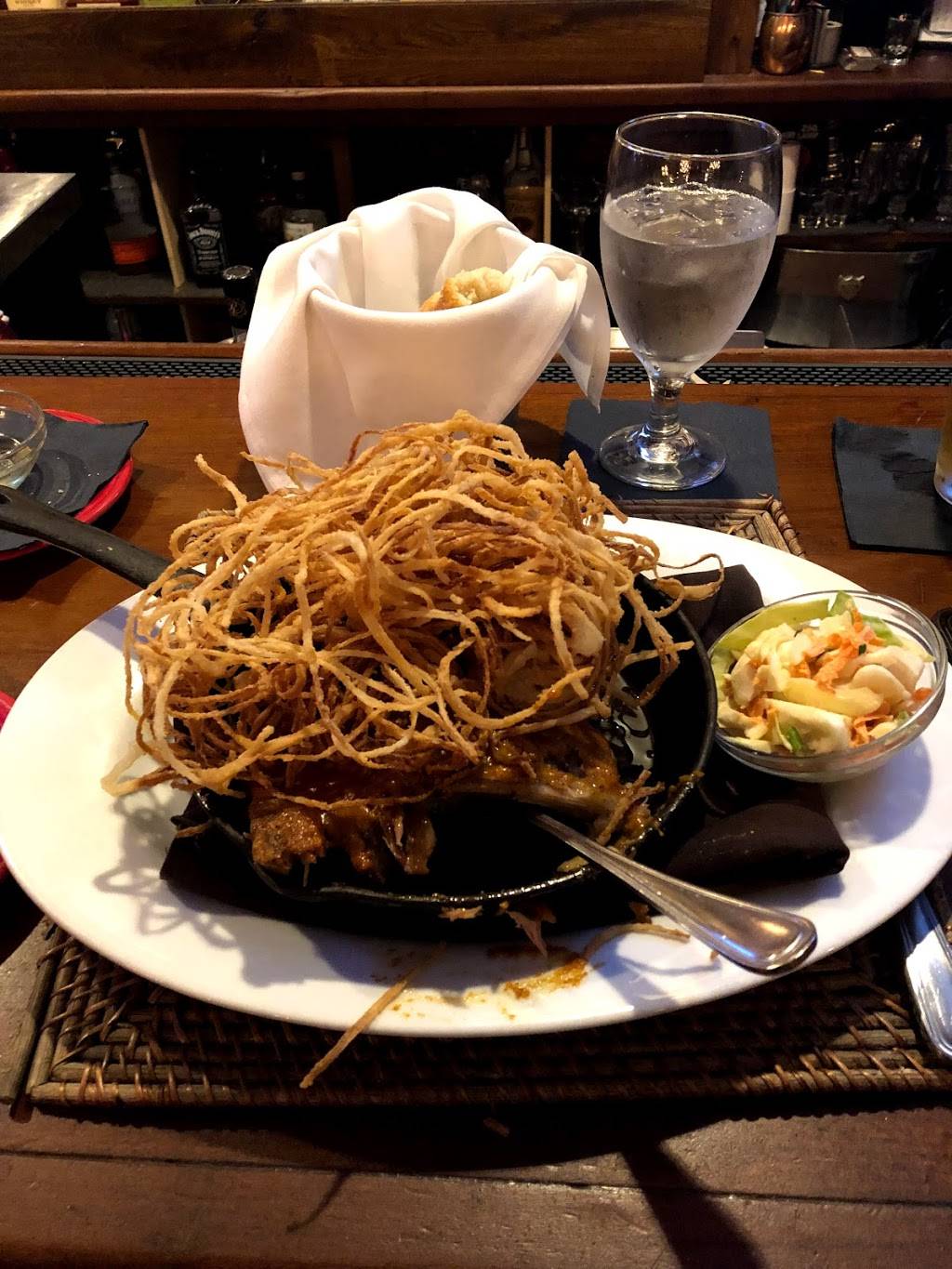 HogsHead Kitchen and Wine Bar | restaurant | 1555 Fording Island Rd, Hilton Head Island, SC 29926, USA | 8438374647 OR +1 843-837-4647