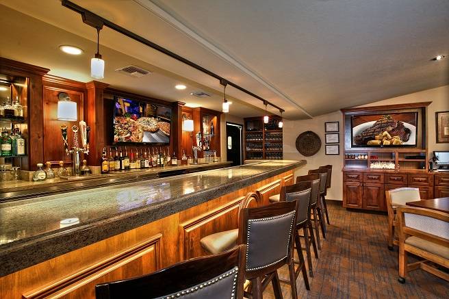 Rincon Mountain Grill | restaurant | 12000 E Tanque Verde Rd, Tucson, AZ 85749, USA | 5207494925 OR +1 520-749-4925