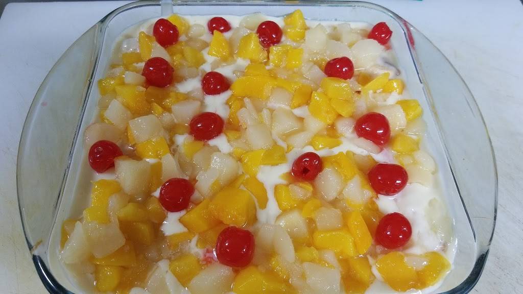 Morenas Kitchen Caribbean Cuisine | restaurant | 5054 1/2 W Armitage Ave B, Chicago, IL 60639, USA | 7736227200 OR +1 773-622-7200