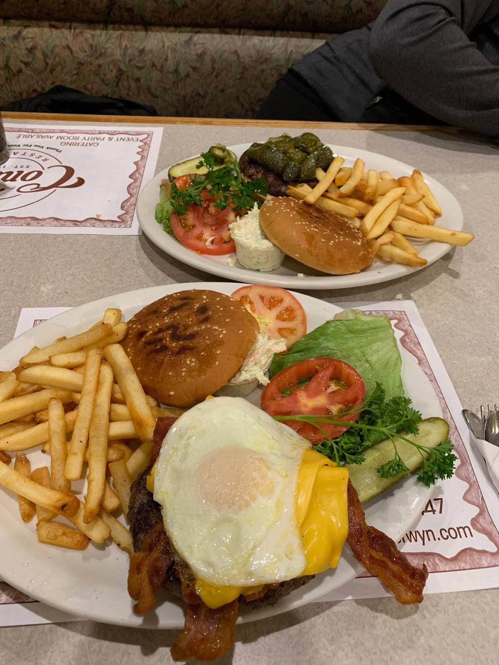 Connies Family Restaurant | restaurant | 3271 S Harlem Ave, Berwyn, IL 60402, USA | 7084843447 OR +1 708-484-3447