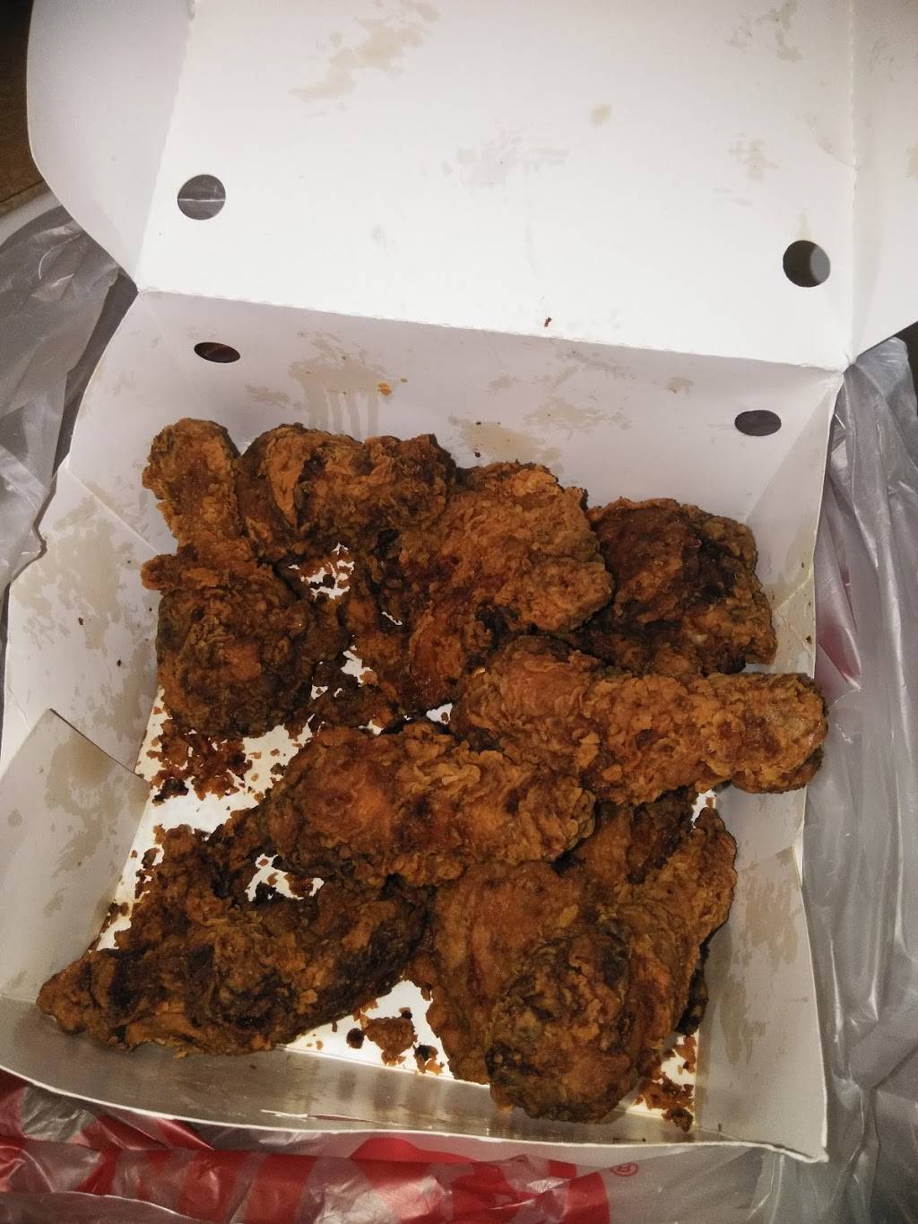 Churchs Chicken | restaurant | 9137 Grand River Ave, Detroit, MI 48204, USA | 3138340252 OR +1 313-834-0252