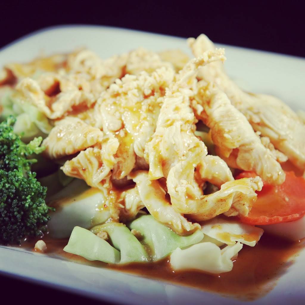 Rosegarden Thai Cuisine | restaurant | 39400 Murrieta Hot Springs Rd #105, Murrieta, CA 92563, USA | 9516984800 OR +1 951-698-4800