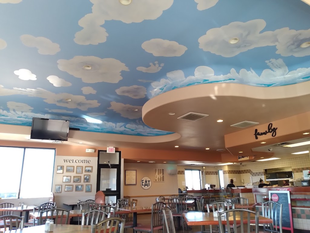 Kiva Cafe | restaurant | 1500 Willow Dr, Milan, NM 87021, USA | 5052875040 OR +1 505-287-5040