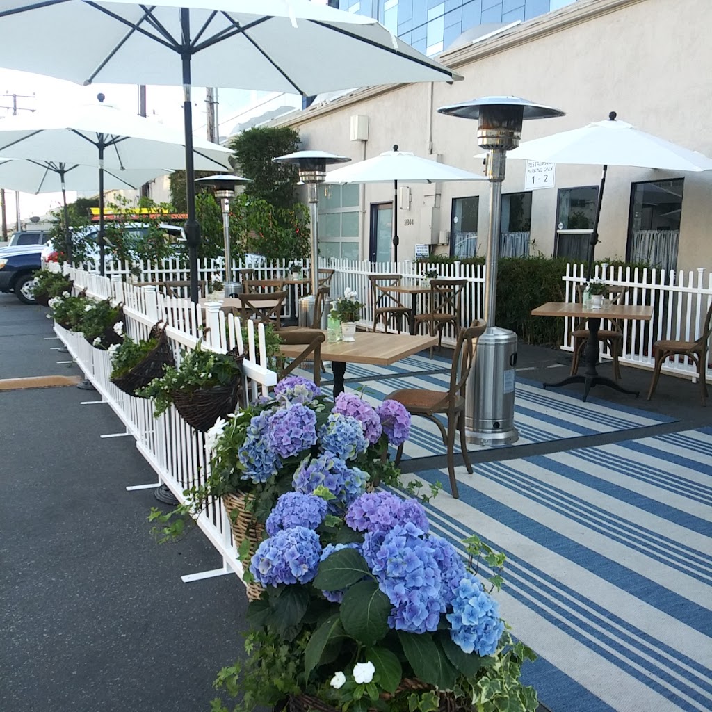 Le Petit Chez Mimi | restaurant | 2842 Colorado Ave, Santa Monica, CA 90404, USA | 3102644464 OR +1 310-264-4464