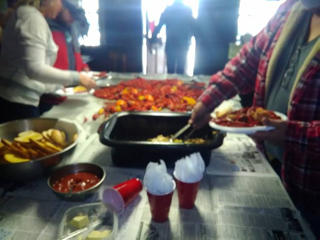 Beer Cooler Pub And Grub LLC | restaurant | 6611 S Old US Hwy 63, Hillsdale, IN 47854, USA | 7652450555 OR +1 765-245-0555