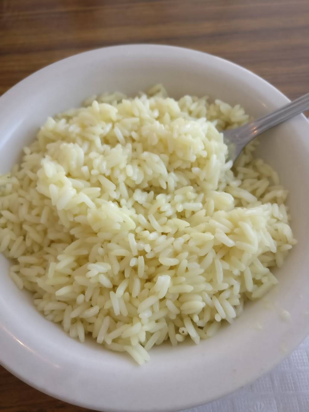 Denos Fine Foods | restaurant | 6161 St Andrews Rd, Columbia, SC 29212, USA | 8037727676 OR +1 803-772-7676