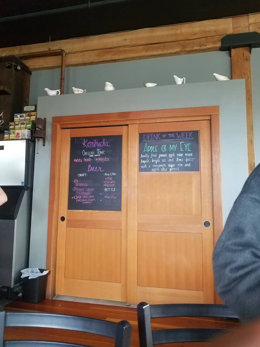 Gravy | restaurant | 3101 NE Sandy Blvd, Portland, OR 97232, USA | 5033278806 OR +1 503-327-8806