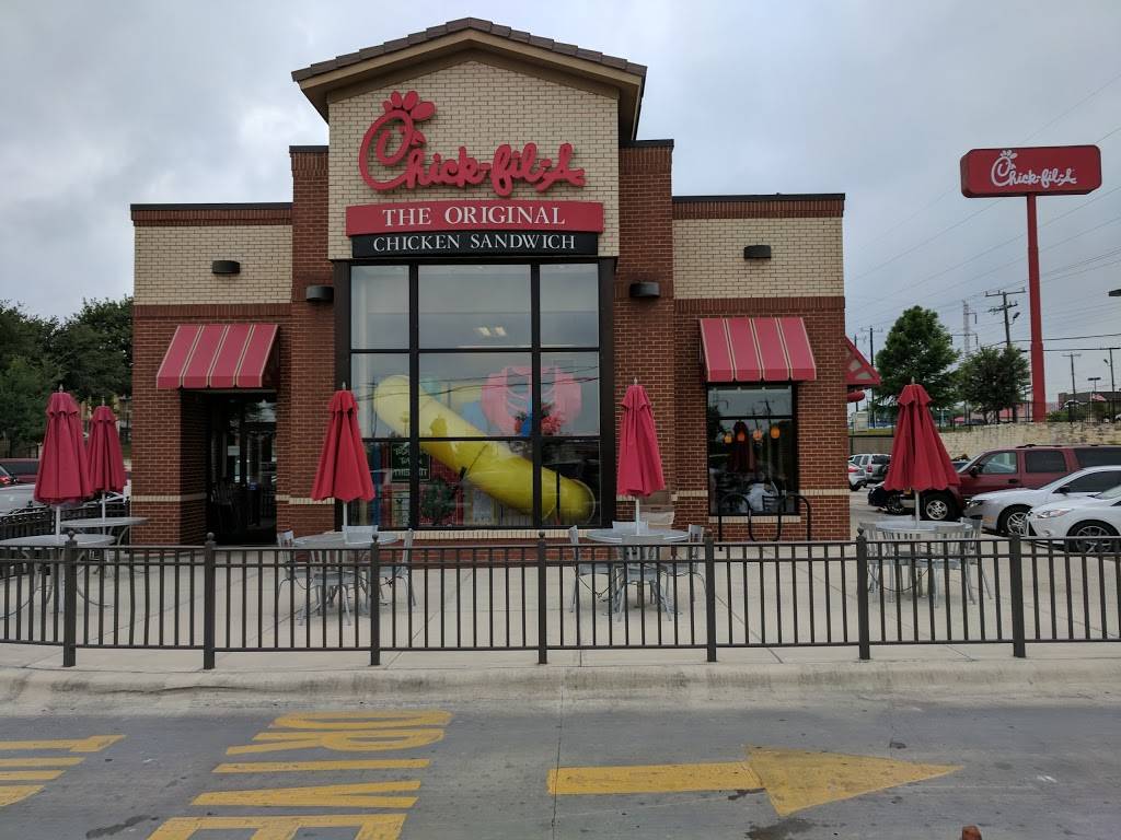 Chick-fil-A | restaurant | 1350 Austin Hwy, San Antonio, TX 78209, USA | 2108246400 OR +1 210-824-6400