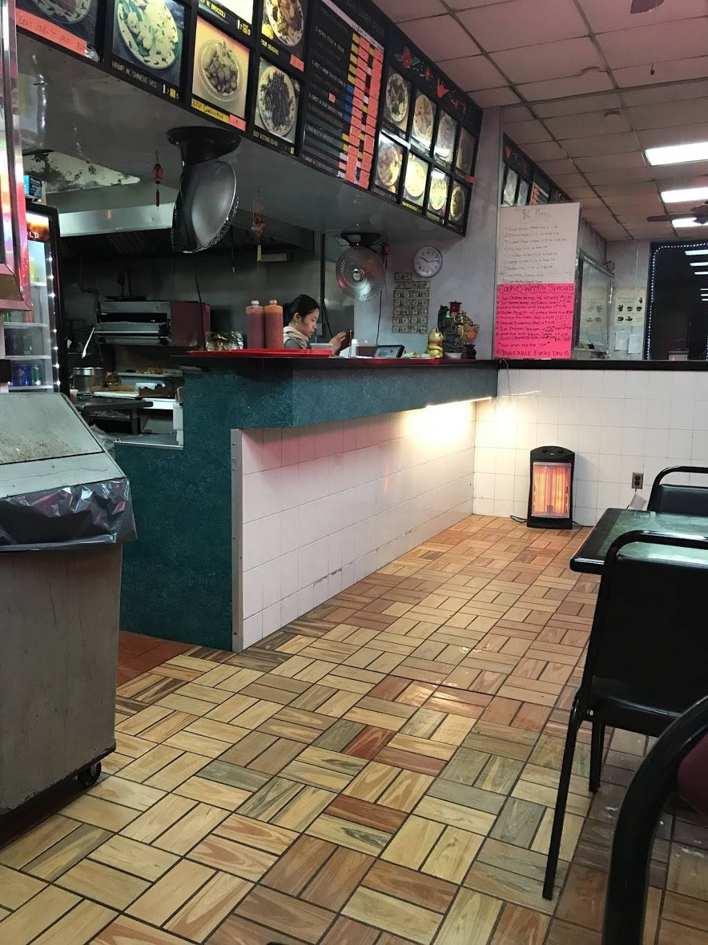 New Wok King Restaurant | restaurant | 474 Nassau Rd, Roosevelt, NY 11575, USA | 5163771565 OR +1 516-377-1565