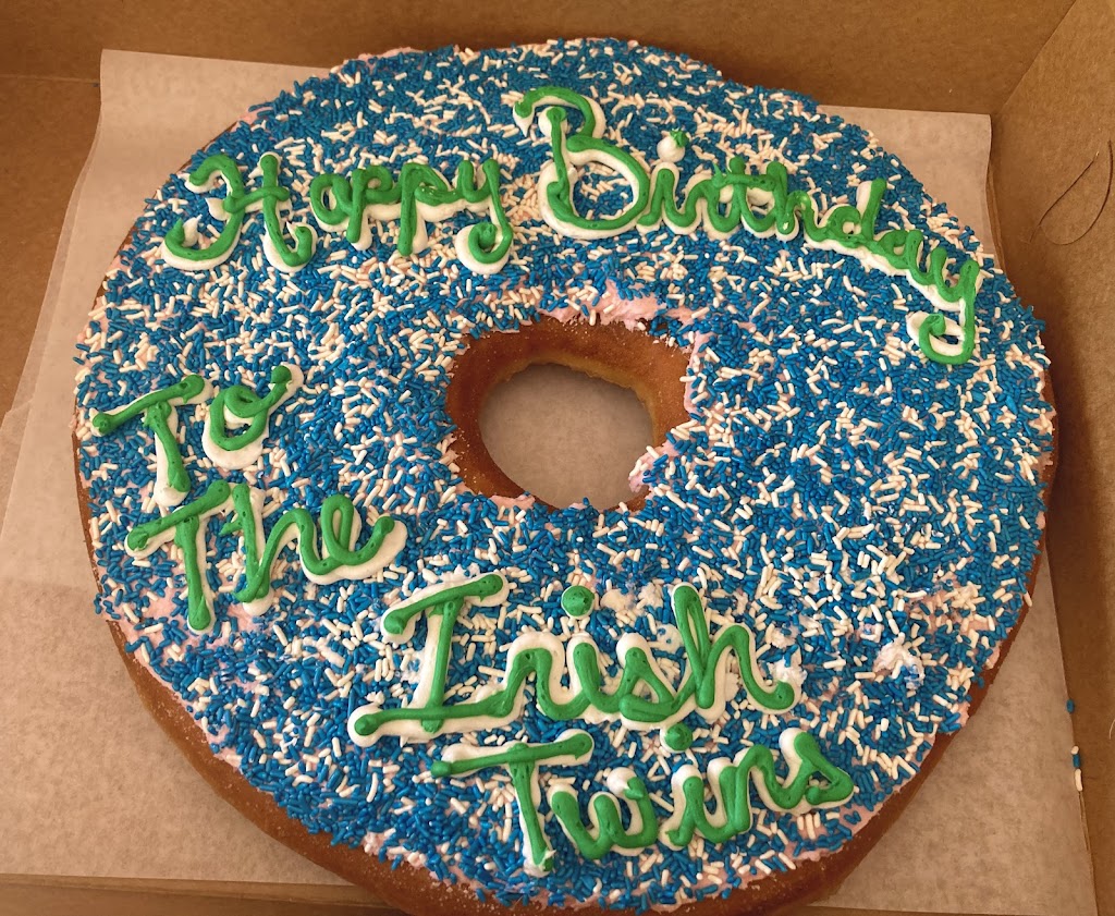 RI Guys Donuts | bakery | 99 Fortin Rd Suite 122, Kingston, RI 02881, USA | 4015157367 OR +1 401-515-7367