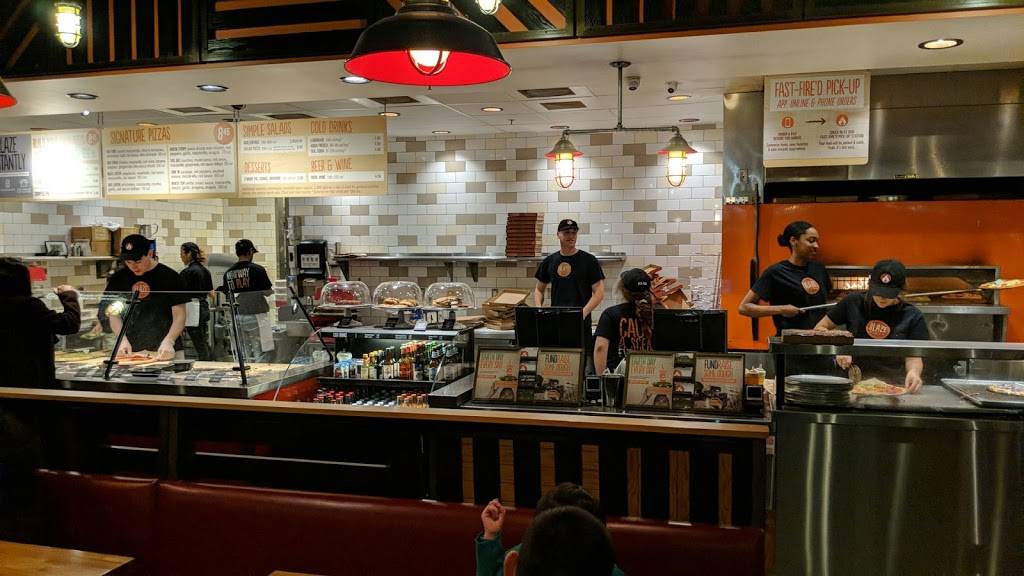 Blaze Pizza | meal takeaway | 43831 Pacific Commons Blvd, Fremont, CA 94538, USA | 5105640572 OR +1 510-564-0572