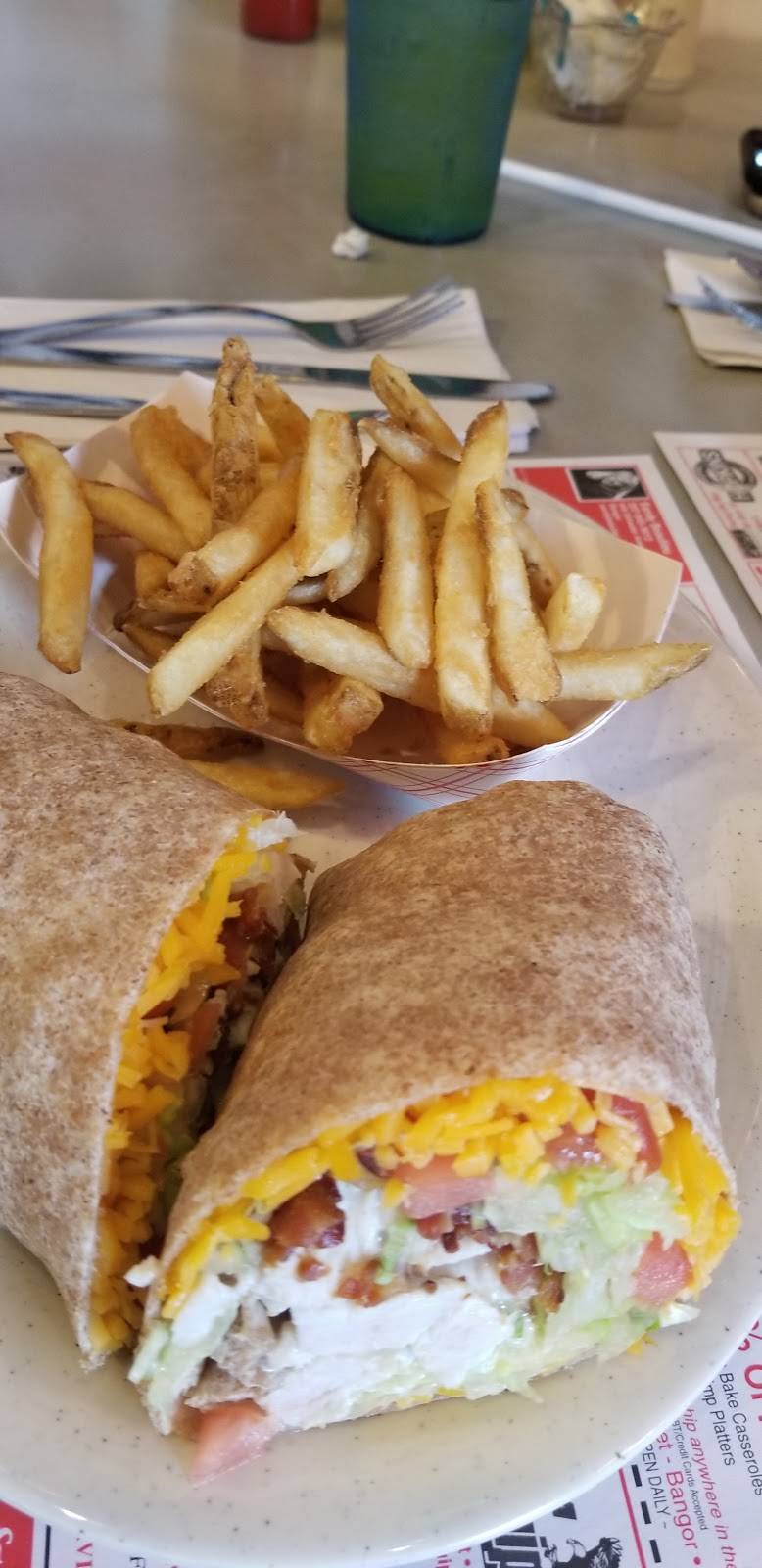 Nickys Cruisin Diner | restaurant | 957 Union St, Bangor, ME 04401, USA | 2079423430 OR +1 207-942-3430