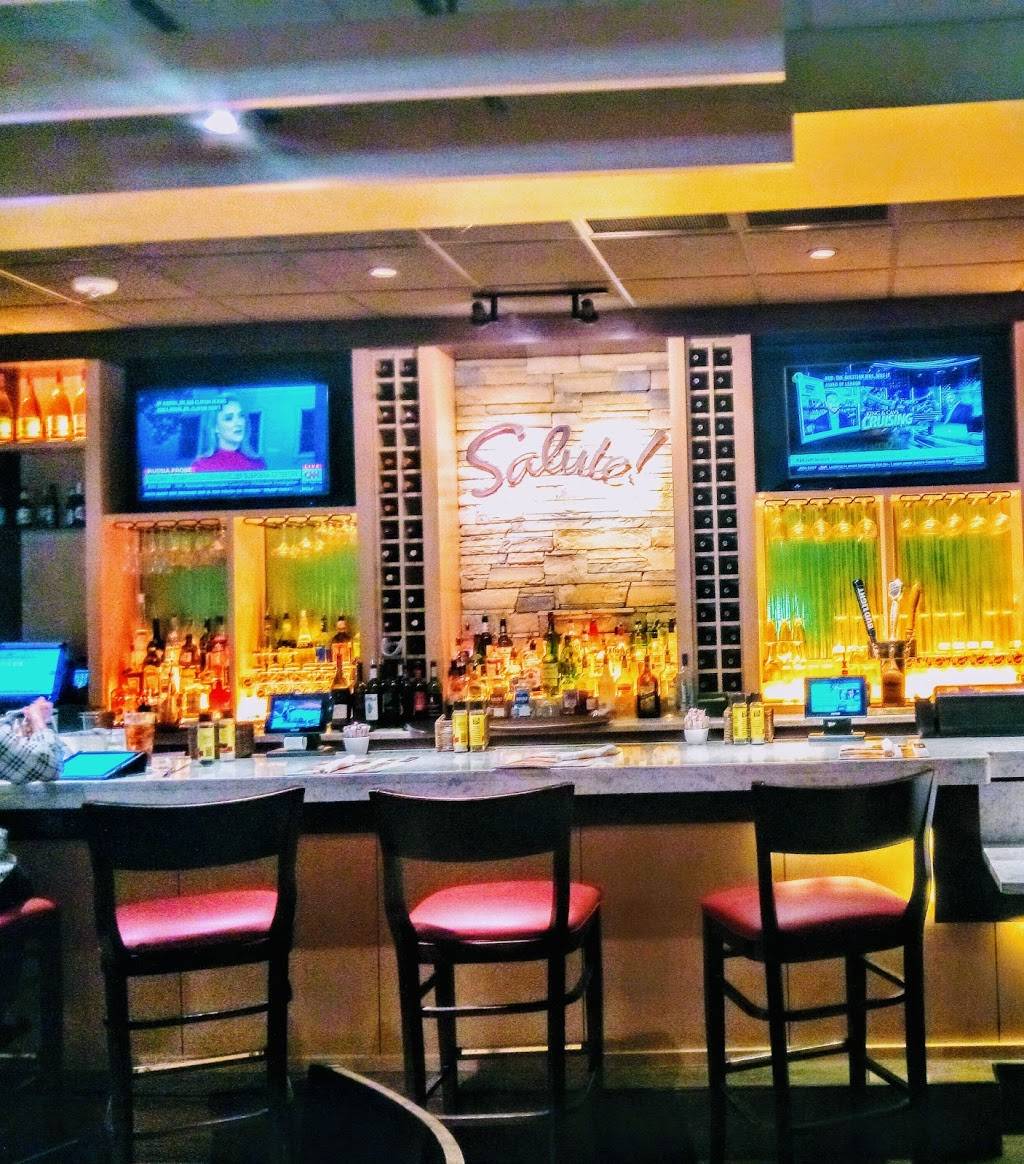 Olive Garden Italian Restaurant | meal takeaway | 2929 Southwest Fwy #160, Houston, TX 77098, USA | 7135278671 OR +1 713-527-8671