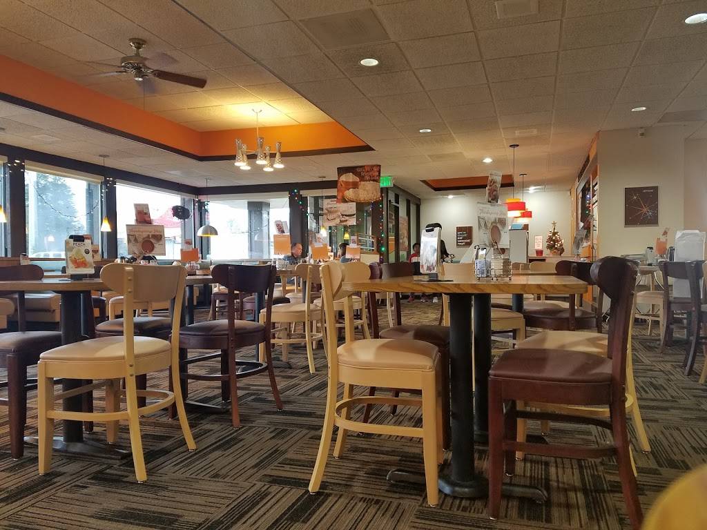 Village Inn | bakery | 31711 Pacific Hwy S, Federal Way, WA 98003, USA | 2539419860 OR +1 253-941-9860