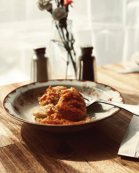 Bobby Carls Table | restaurant | 2031 Cahaba Rd, Mountain Brook, AL 35213, USA | 2052024760 OR +1 205-202-4760