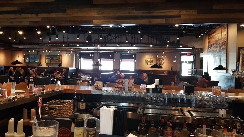 Outback Steakhouse | restaurant | 7211 Lake Andrew Dr, Melbourne, FL 32940, USA | 3212428115 OR +1 321-242-8115