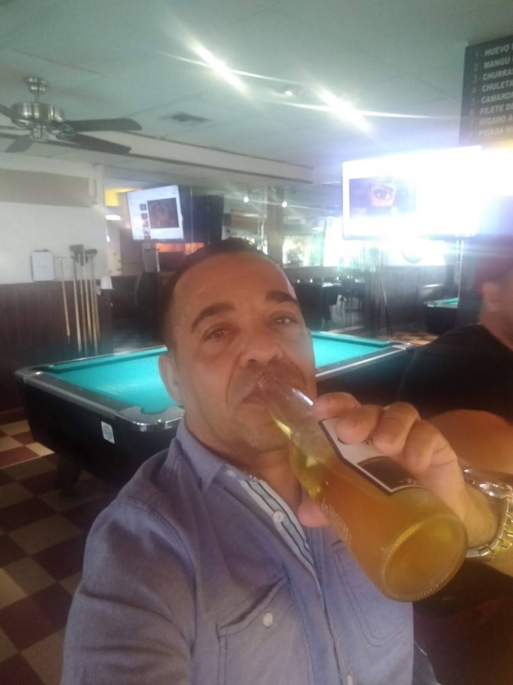 Los Paraguas | restaurant | 8740 W 30th Ct, Hialeah, FL 33018, USA | 3055587866 OR +1 305-558-7866