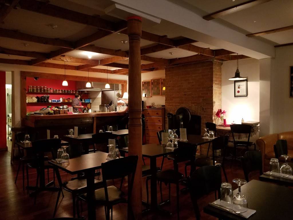 Masala Indian Restaurant & Cooking School | restaurant | 1906 Rue Centre, Montréal, QC H3K 1H9, Canada | 5142877455 OR +1 514-287-7455