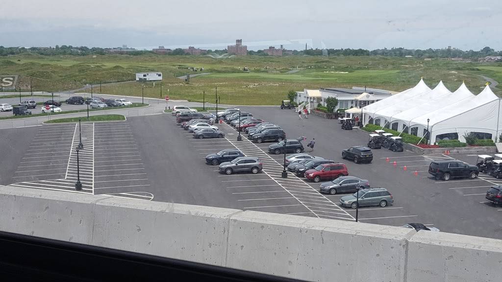 Trump Golf Links, Ferry Point | restaurant | 500 Hutchinson River Pkwy, Bronx, NY 10465, USA | 7184141555 OR +1 718-414-1555