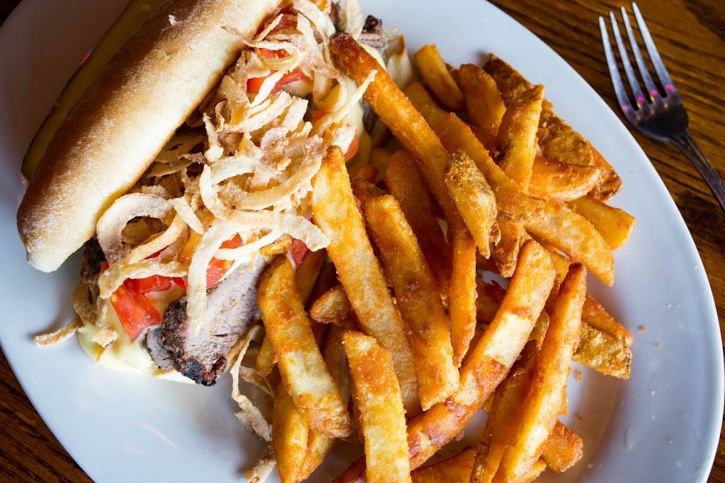 Llywelyns Pub | restaurant | 3300 Mid Rivers Mall Dr, St Peters, MO 63376, USA | 6363870771 OR +1 636-387-0771