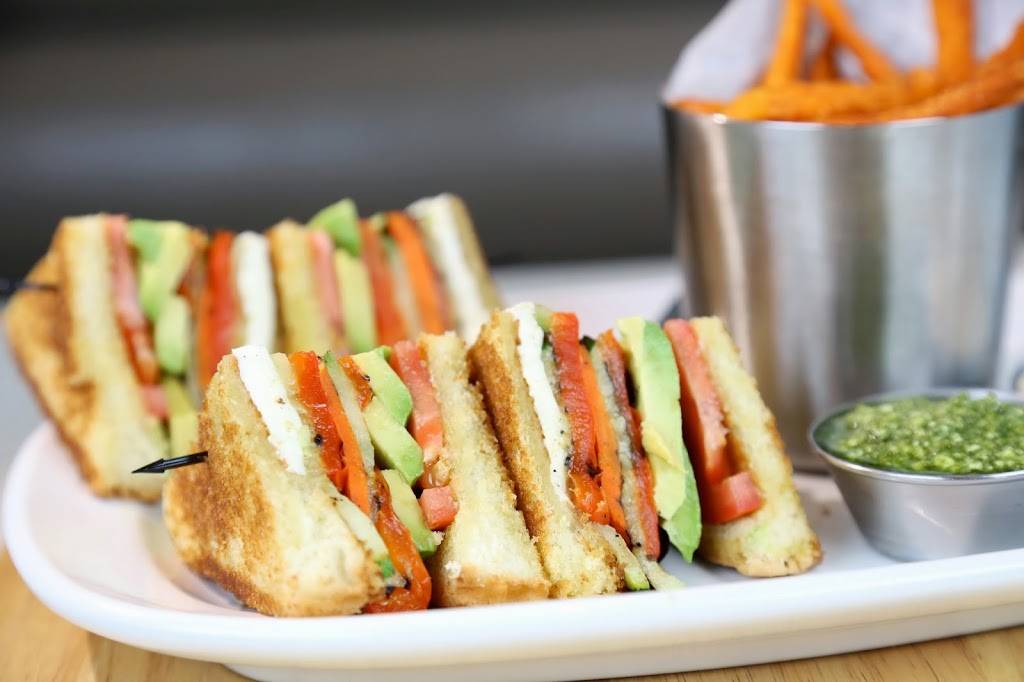 The Counter | restaurant | 5779 Wilshire Blvd, Los Angeles, CA 90036, USA | 3239328900 OR +1 323-932-8900