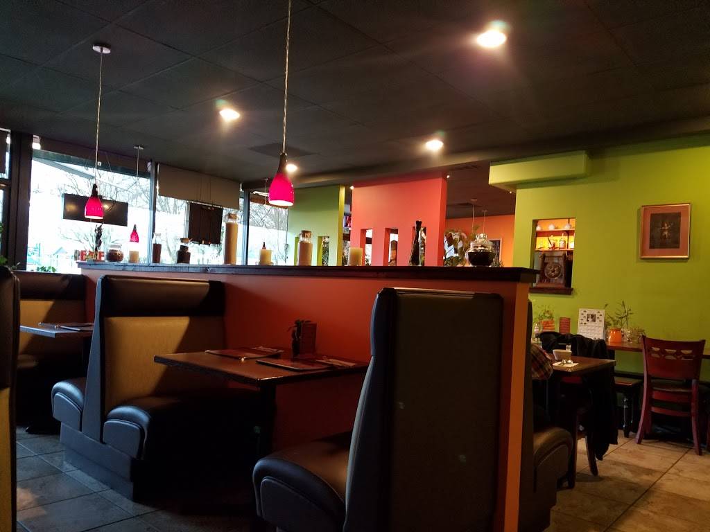 Classic Thai Cuisine | restaurant | 7202 SE Milwaukie Ave, Portland, OR 97202, USA | 5032368116 OR +1 503-236-8116