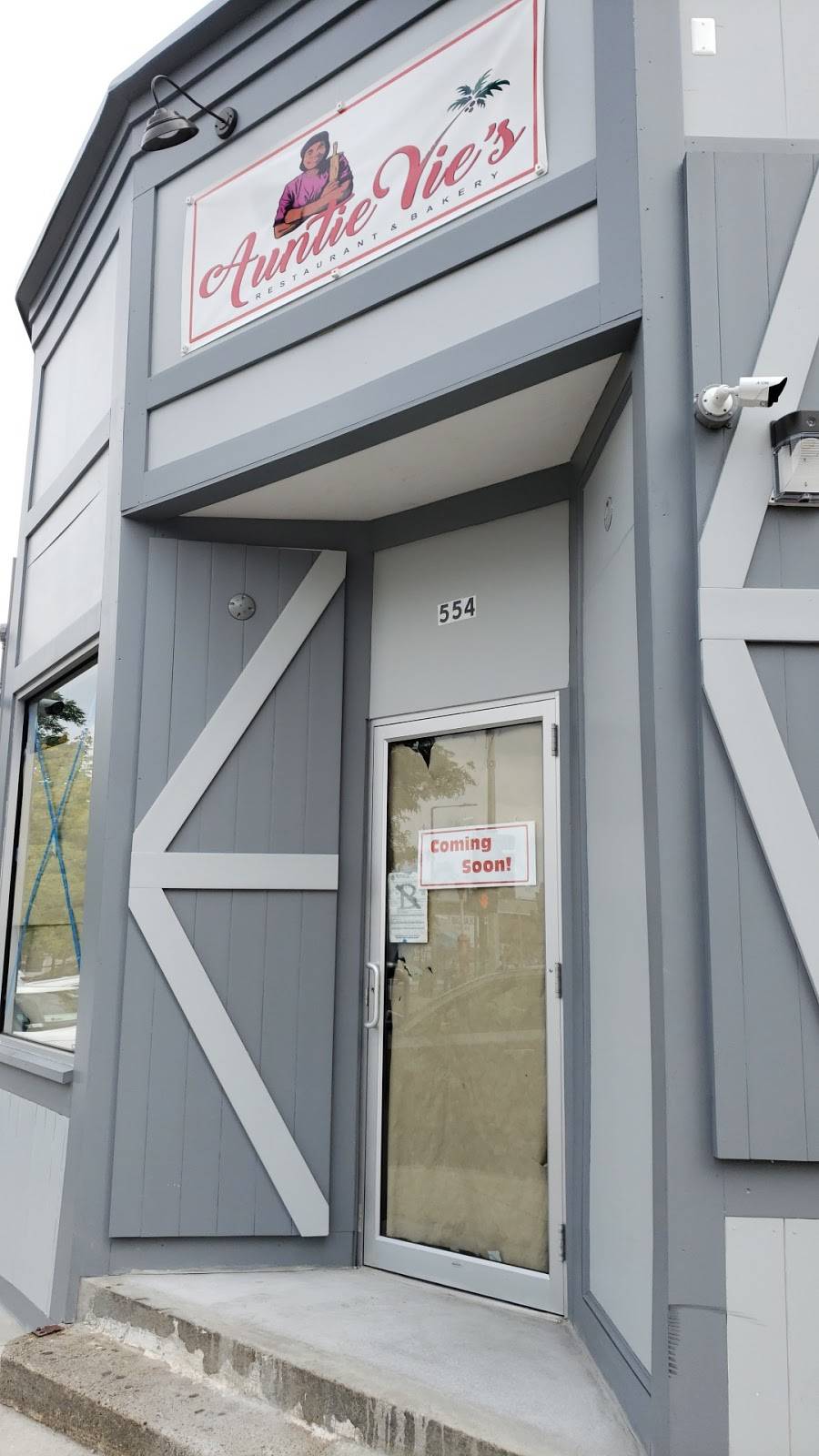 Villa Sombrero Café | restaurant | 554 Dudley St, Dorchester, MA 02125, USA | 6174456334 OR +1 617-445-6334