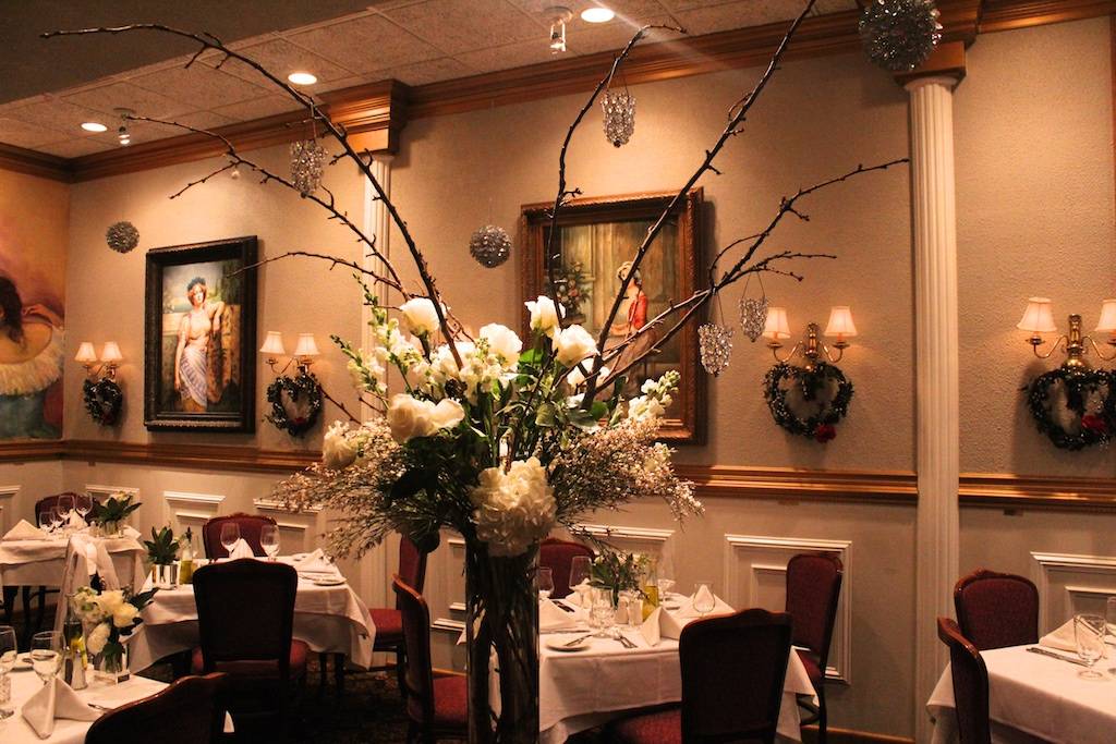 Cafe Renaissance | restaurant | 163 Glyndon St SE, Vienna, VA 22180, USA | 7039383311 OR +1 703-938-3311