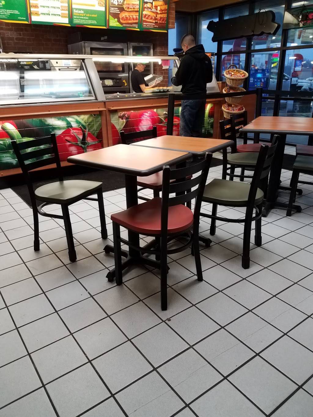 Subway | restaurant | 4919 Town Center Ct SE, Grand Rapids, MI 49512, USA | 6165545903 OR +1 616-554-5903