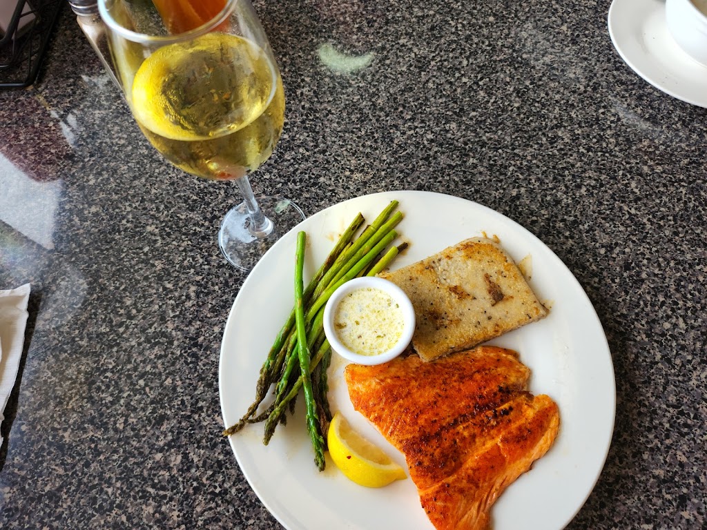 Crescent Seafood | restaurant | 170 Marine Way, Crescent City, CA 95531, USA | 7074601115 OR +1 707-460-1115