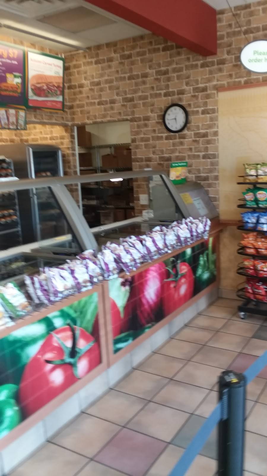 Subway | restaurant | 9440 Garland Rd Unit 710, Dallas, TX 75218, USA | 2143216823 OR +1 214-321-6823