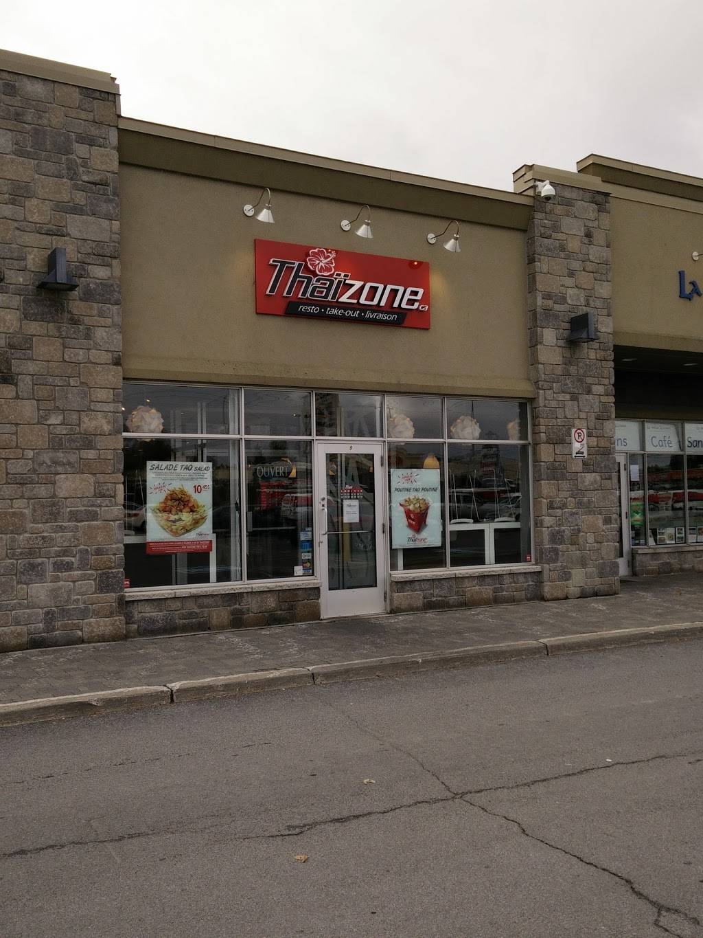Thaïzone | restaurant | 210 Chemin dAylmer, Gatineau, QC J9H 1A2, Canada | 8195574442 OR +1 819-557-4442