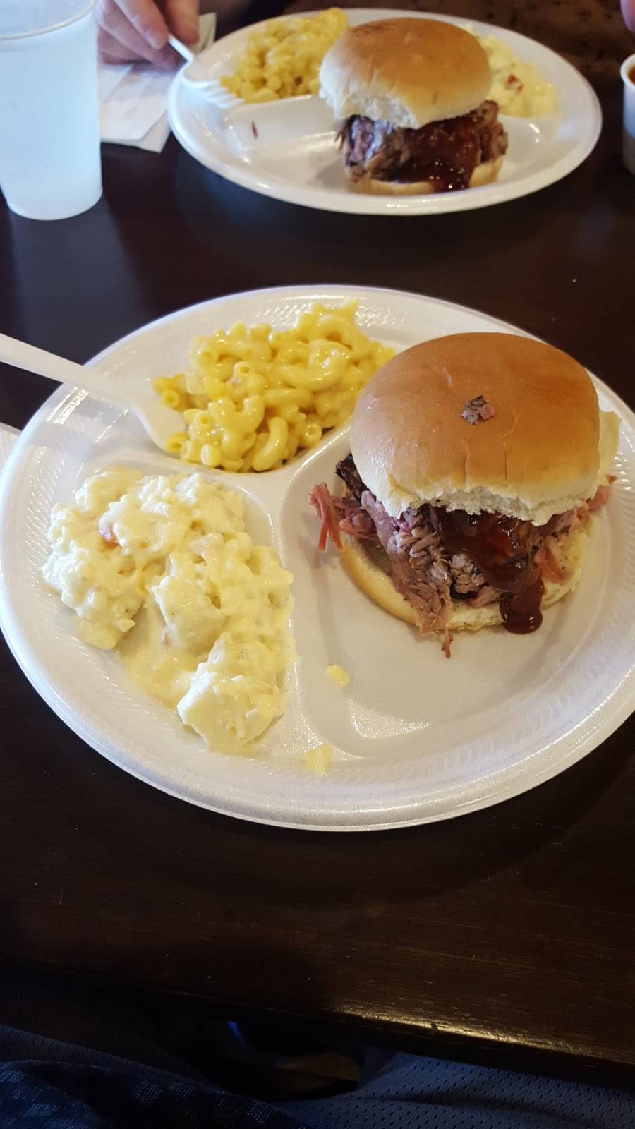 Nine20Live Real Pit Smoked BBQ | restaurant | 164 Iron Skillet Ct, Bowling Green, KY 42104, USA | 2709046192 OR +1 270-904-6192