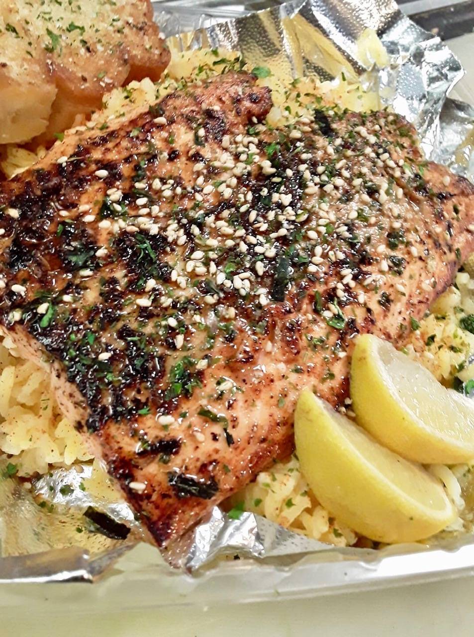 The Tackle Box Southern Seafood & More | restaurant | 17620 Bellflower Blvd, Bellflower, CA 90706, USA | 5628040736 OR +1 562-804-0736