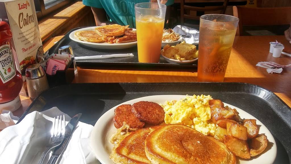 Lubys | restaurant | 5600 S Hampton Rd, Dallas, TX 75232, USA | 2143370444 OR +1 214-337-0444