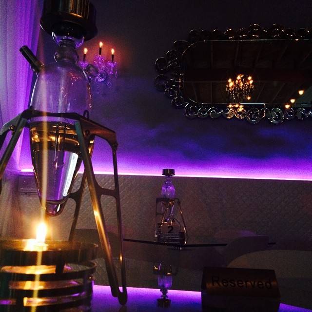 Glass Hookah Lounge | night club | 7384 Melrose Ave, Los Angeles, CA 90046, USA | 3239030006 OR +1 323-903-0006
