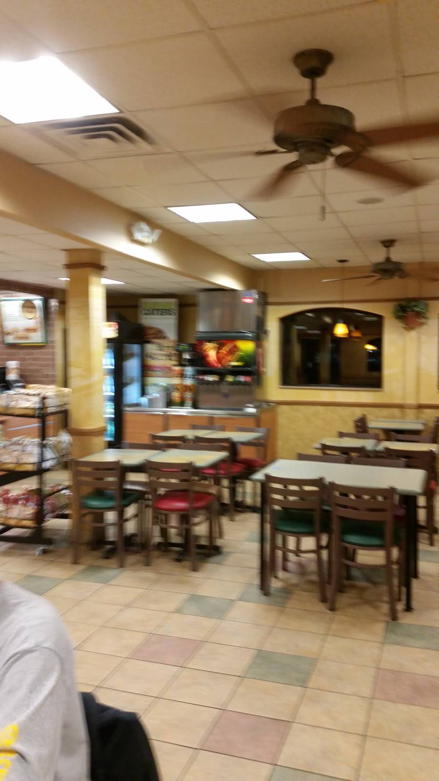 Subway | restaurant | 510 N St Joseph Ave, Evansville, IN 47712, USA | 8124230035 OR +1 812-423-0035