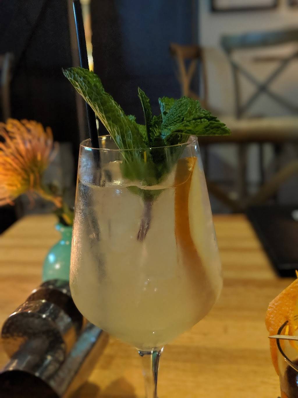 7th Avenue Social | restaurant | 849 7th Ave S #101, Naples, FL 34102, USA | 2392314553 OR +1 239-231-4553