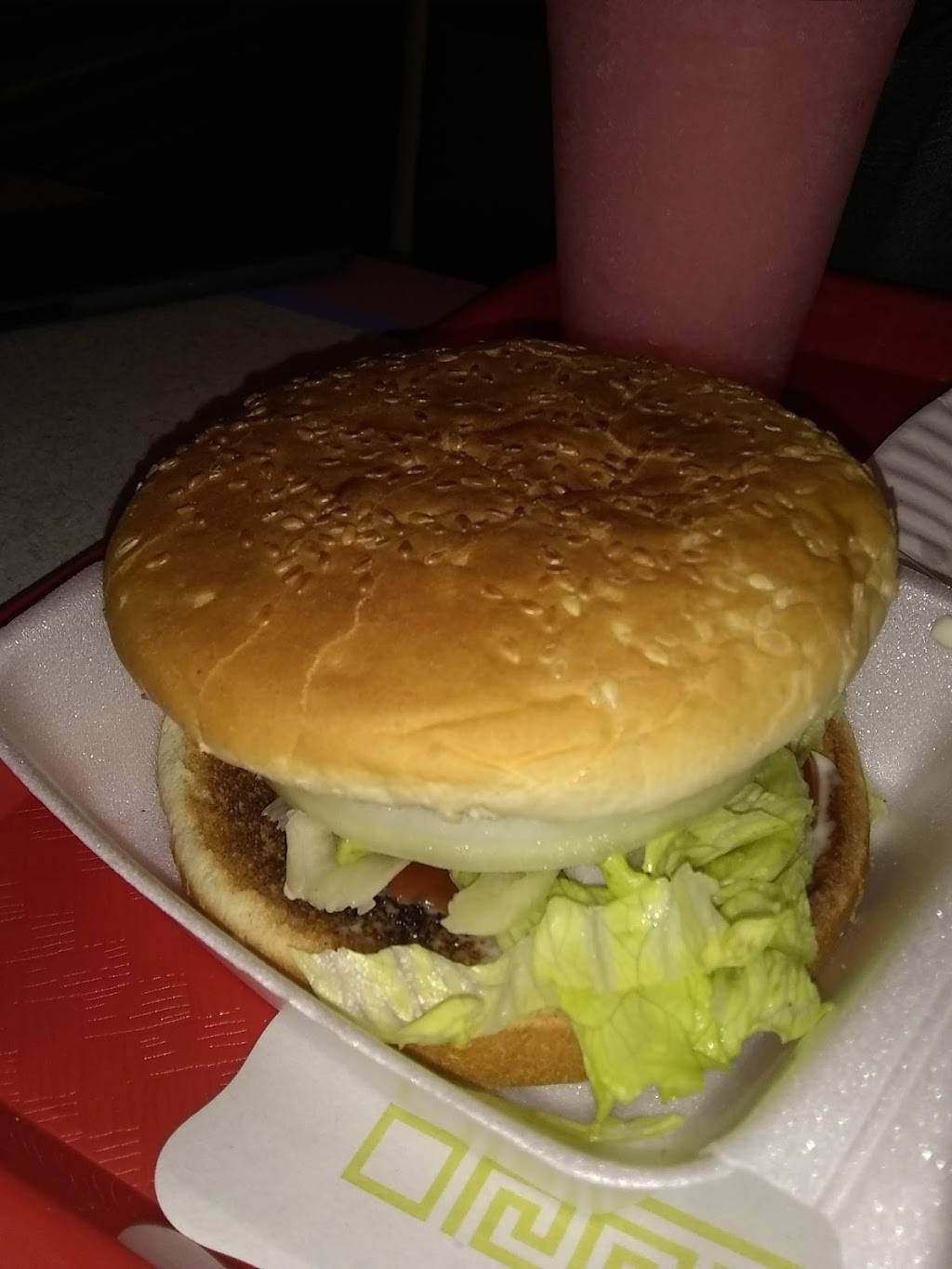 Royal Fried Chicken | restaurant | 270 Dexter St, Pawtucket, RI 02860, USA | 4017224433 OR +1 401-722-4433