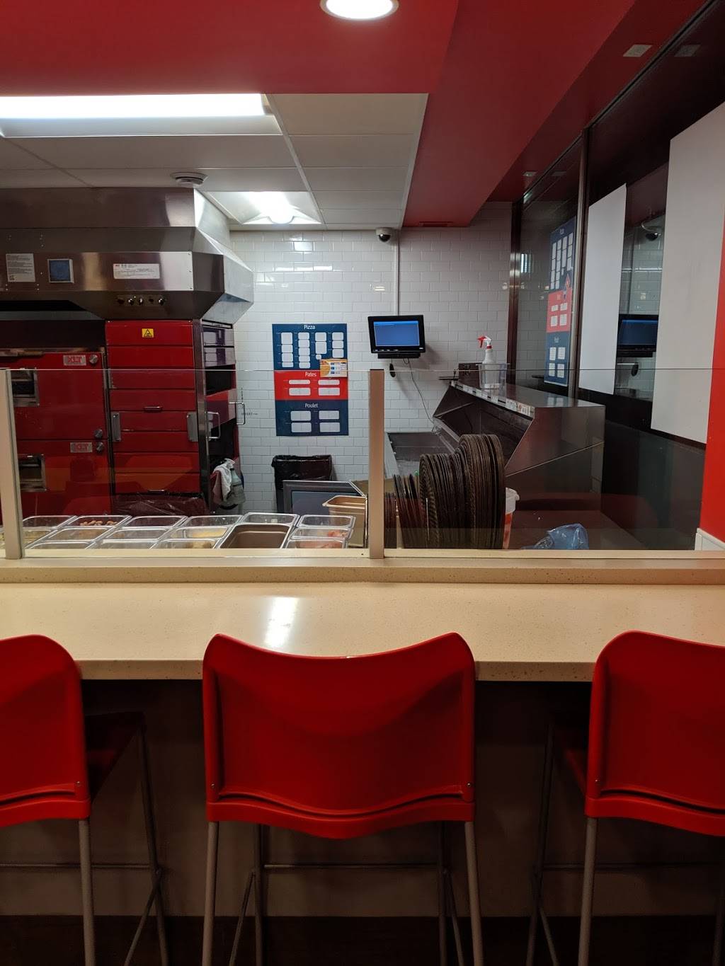 Dominos Pizza | meal delivery | 662 Boulevard Saint-Joseph unit b, Gatineau, QC J8Y 4A8, Canada | 8197711555 OR +1 819-771-1555