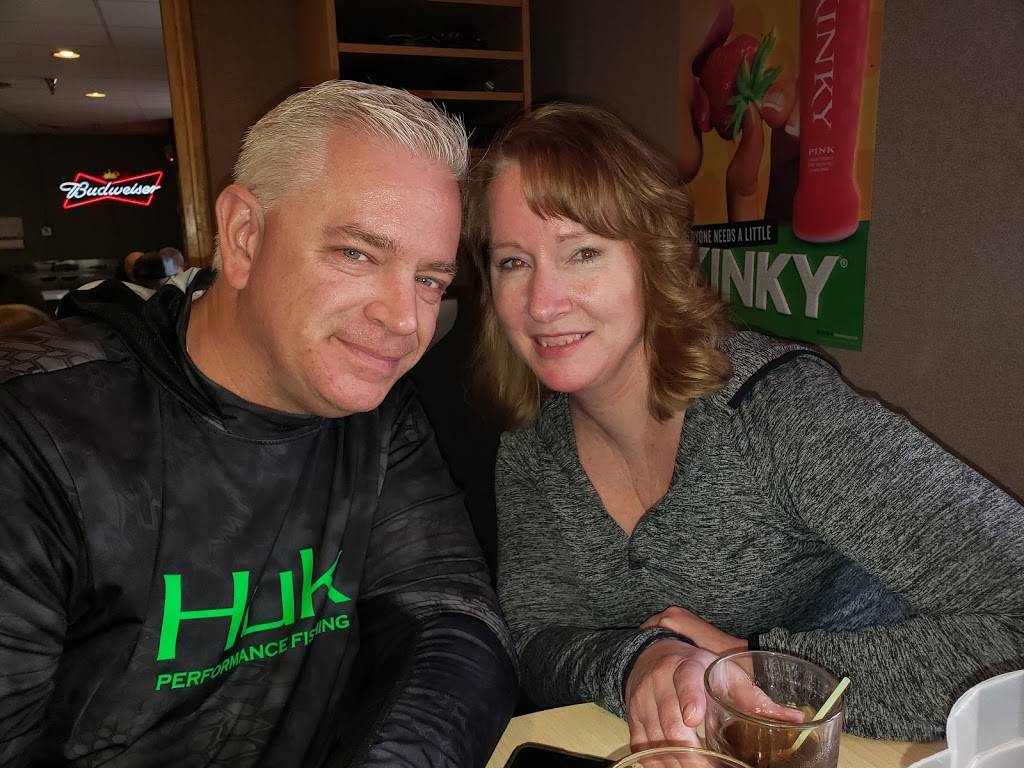 American Legion | restaurant | 241 Main St W, Silver Lake, MN 55381, USA | 3203272404 OR +1 320-327-2404