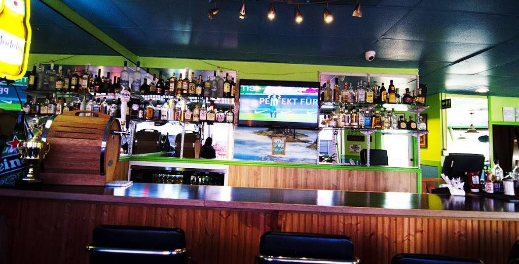 El Patio | restaurant | 9710 Aurora Ave N, Seattle, WA 98133, USA | 2065243046 OR +1 206-524-3046