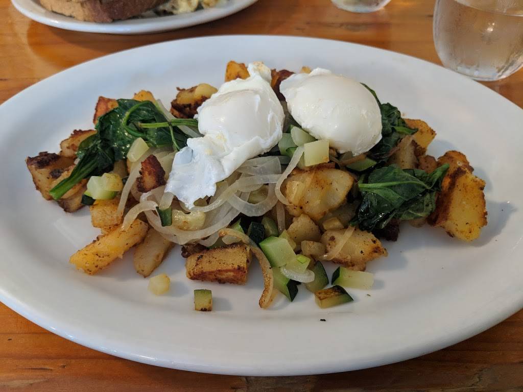 Garden Court Cafe | cafe | 13647 Arnold Dr, Glen Ellen, CA 95442, USA | 7079351565 OR +1 707-935-1565