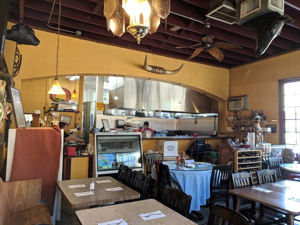 Casa De Tamales | restaurant | 10605 SE Main St, Milwaukie, OR 97222, USA | 5036544423 OR +1 503-654-4423