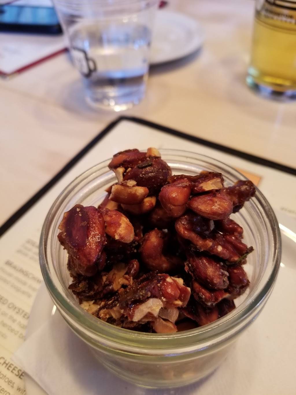 Jagerberg Beer Hall and Tavern | restaurant | 7722 Main St, Hunter, NY 12442, USA | 5186285188 OR +1 518-628-5188