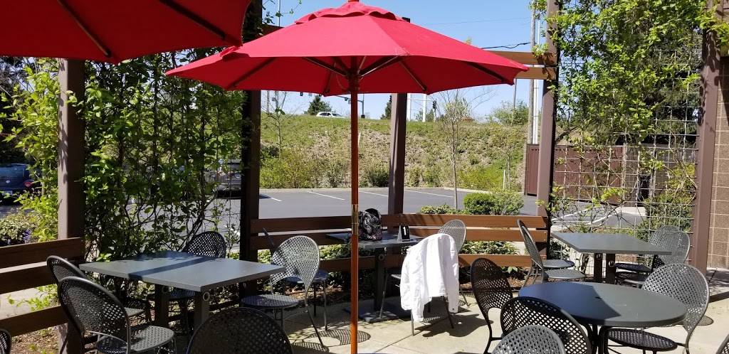 Cafe Yumm! - Argyle Square | restaurant | Argyle Square, 8689 SW Robert Burns Dr, Wilsonville, OR 97070, USA | 5036389866 OR +1 503-638-9866