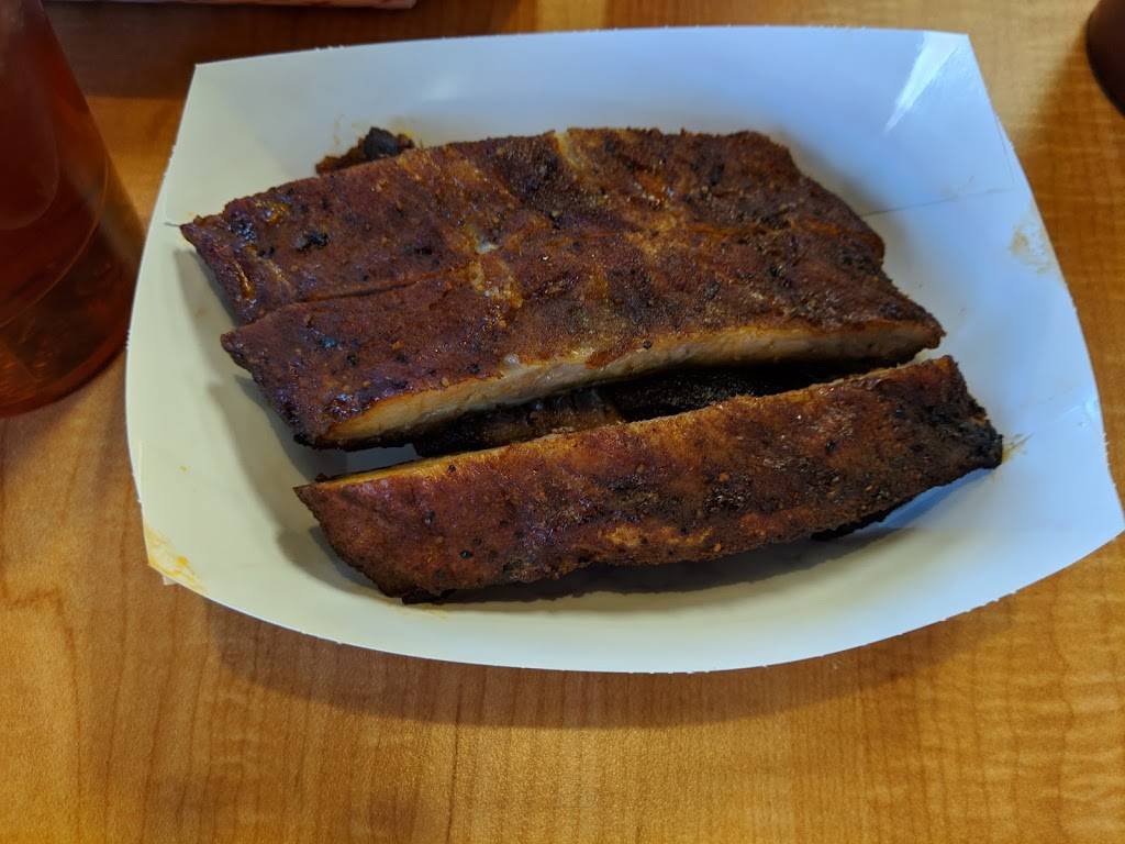 Loony Bin BBQ | restaurant | 1121 MD-3, Gambrills, MD 21054, USA | 4435844301 OR +1 443-584-4301