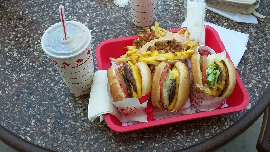 In-N-Out Burger | restaurant | 1316 Ventura Blvd, Camarillo, CA 93010, USA | 8007861000 OR +1 800-786-1000