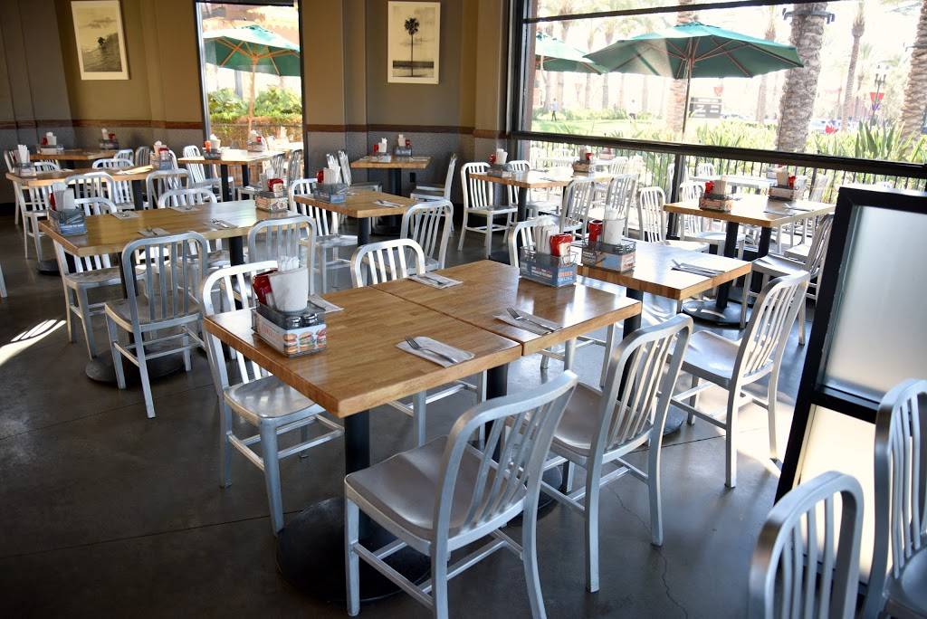 The Counter | restaurant | 6416 Irvine Blvd, Irvine, CA 92620, USA | 9493367272 OR +1 949-336-7272